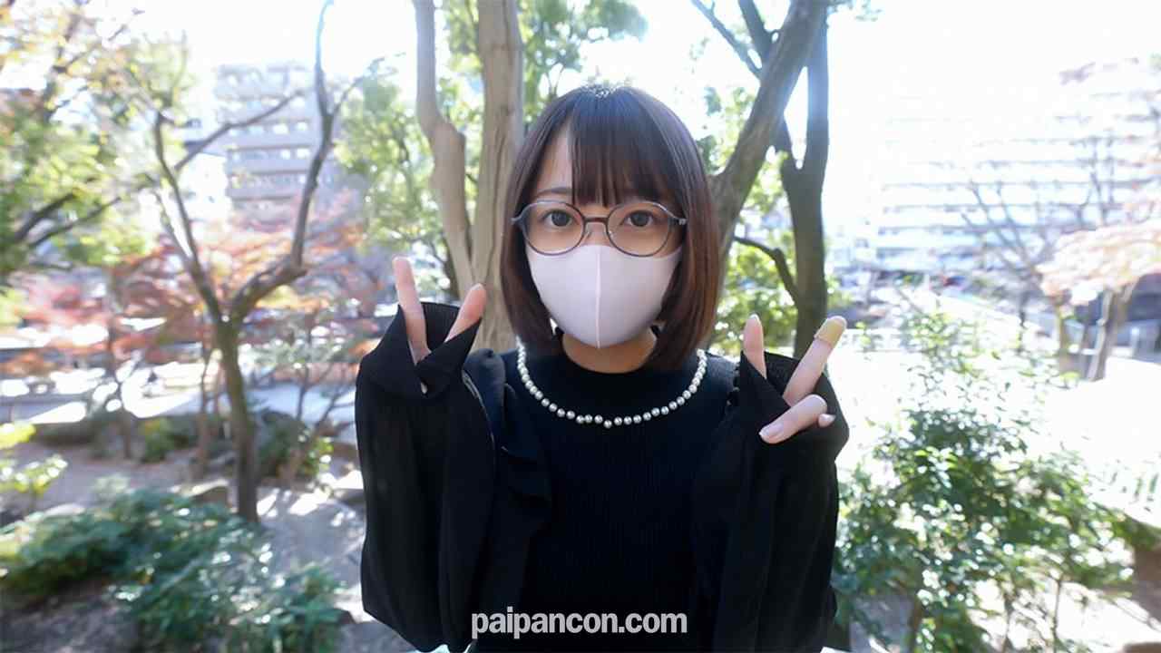 FC2-PPV-4595581 - 横浜市○大学？、眼鏡のHカップ！、『完全顔出し』眼鏡の、あの超絶人気の２０歳、単なる普通の女子大生、、Ｈカップ、、、『アナル舐め』、最高スタイル、、神乳、、『個人撮影 thumbnail_2.jpg