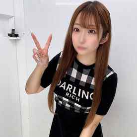 FC2-PPV-4596321 - 【前編】声も仕草も可愛すぎるメイド系美女４　プリクラでパンティを晒し記念撮影♥未熟な豊満おっぱいを揉みながらじっくりベロチューを堪能。
