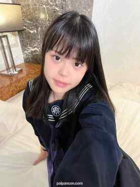 FC2-PPV-4613639 - 【無修正・清純黒髪ロング】!清純セーラー服美●女との濃密すぎるデートは痙攣する膣内に大量中出しの種付けセックス!!