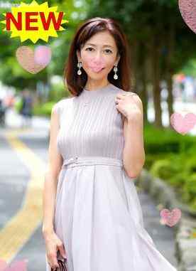 FC2-PPV-4617981 - ※期間限定※【アラフィフ奥様の夢叶えます】むっつりドスケベ熟女48歳 溢れる性欲を抑えきれず青臭い童貞ちんぽむしゃぶりつき＆エンドレス3Pファックでガチイキ中出しぶっかけスペシャル!!【長編大作!!】