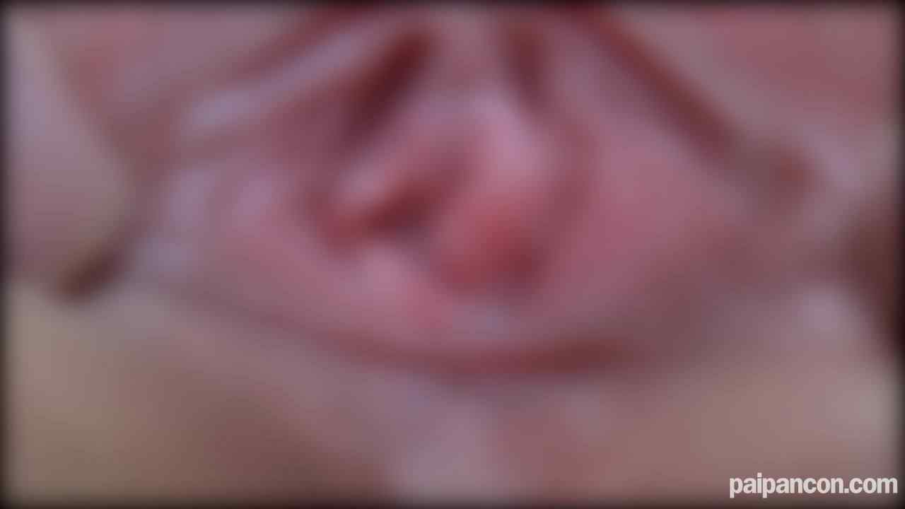FC2-PPV-4631897 - ★特典で無修正と膣内カメラ ♀140 美顔でスレンダーで感度抜群で愛嬌もいい・笑顔もGOODなくろちゃんと中出しセックス！まだ出さないでもっと突いて！の懇願におじさんもたじたじ汗 thumbnail_4.jpg