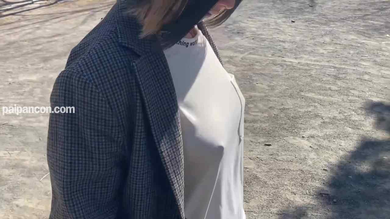 FC2-PPV-4657473 - 彼女と露出デートの後、ホテルで「おじさんのチンポ、キモイｗ」「早くイケよ！」とか言わせながら中出ししましたｗｗ　オマケあり。 thumbnail_0.jpg
