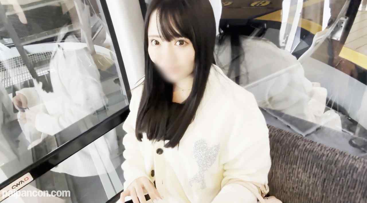 FC2-PPV-4663929 - おっぱい好きなの？？黒髪の小悪魔が授.にゅう手コキでオジサン翻弄www「我慢汁凄いよぉ♡」真っ白な柔肌を密着させて迫る極上のG乳無毛マ◯コに大量射精！ thumbnail_1.jpg