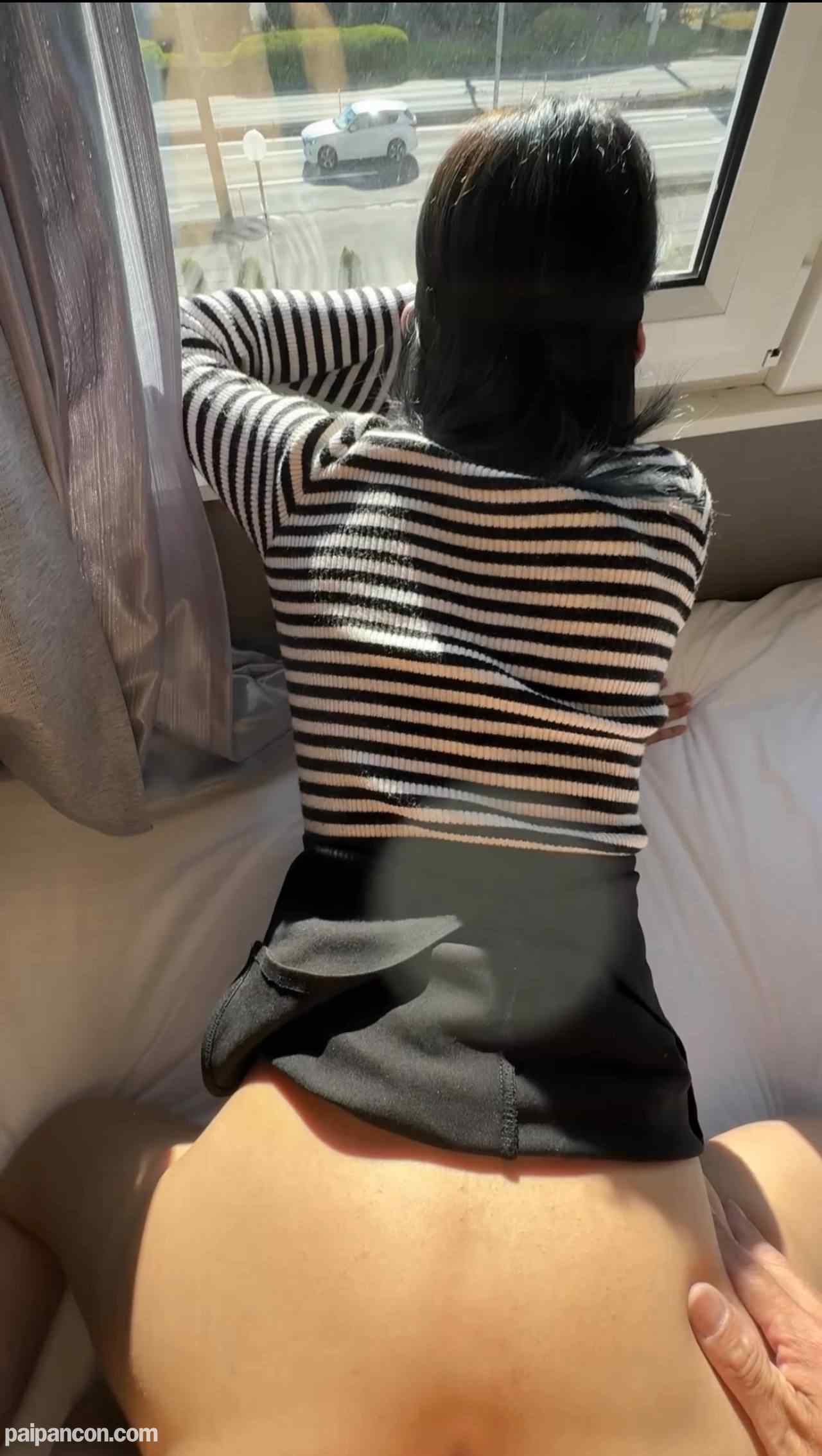 FC2-PPV-4679057 - 女教師　喫煙所でフェラとセックス 糸をひく愛液 thumbnail_4.jpg