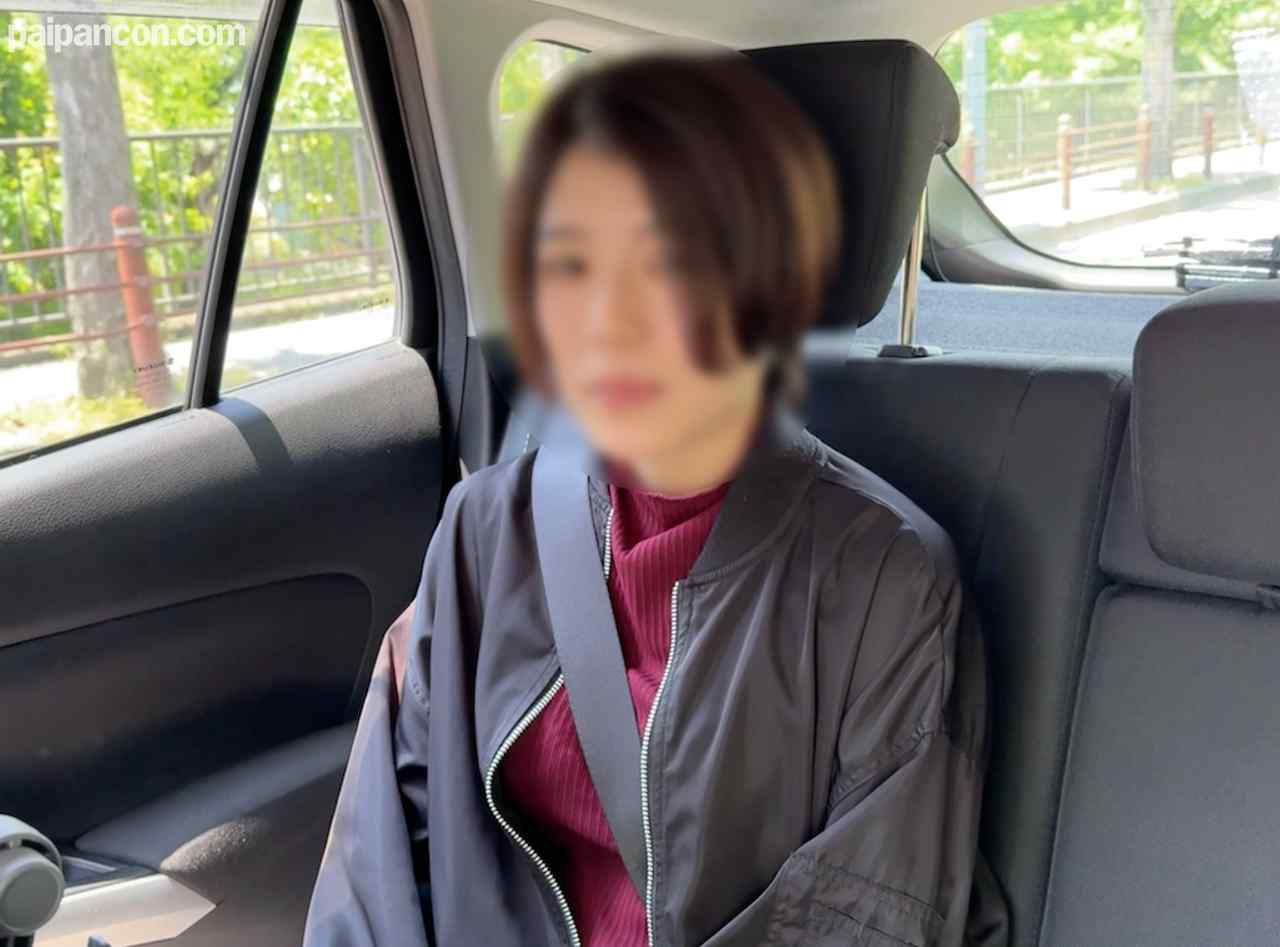 FC2-PPV-4702996 - 【神回】ファンと3P!イク寸前で何度もおあずけを喰らい感度MAXになったスレンダー美女が、2穴同時責めで何度も絶頂してしまいました thumbnail_0.jpg