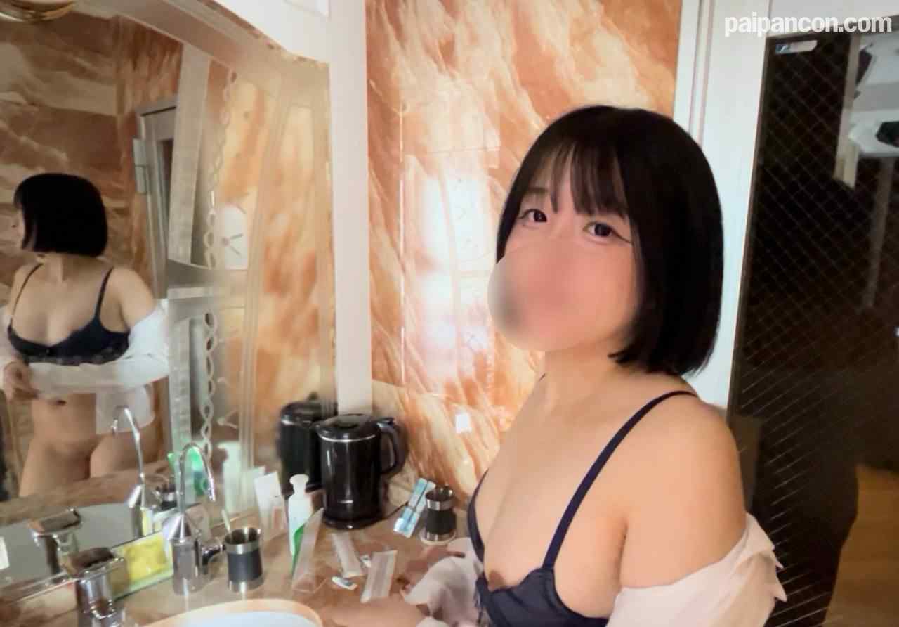 FC2-PPV-4716362 - 【無修正】　制服黒髪清楚なのにエロすぎる！　甘え上手な女の子に唾液飲ましてもらう代わりに、綺麗なピンクまんこに精液を膣に流し込む！　 thumbnail_3.jpg