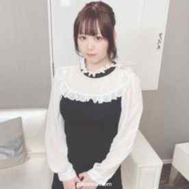FC2-PPV-4744502 - 【濃厚３発射】元グラビアアイドルの圧倒的色白美巨乳美女。白く透き通ったカラダにライバル心と欲望をぶつけたＮＴＲ映像。