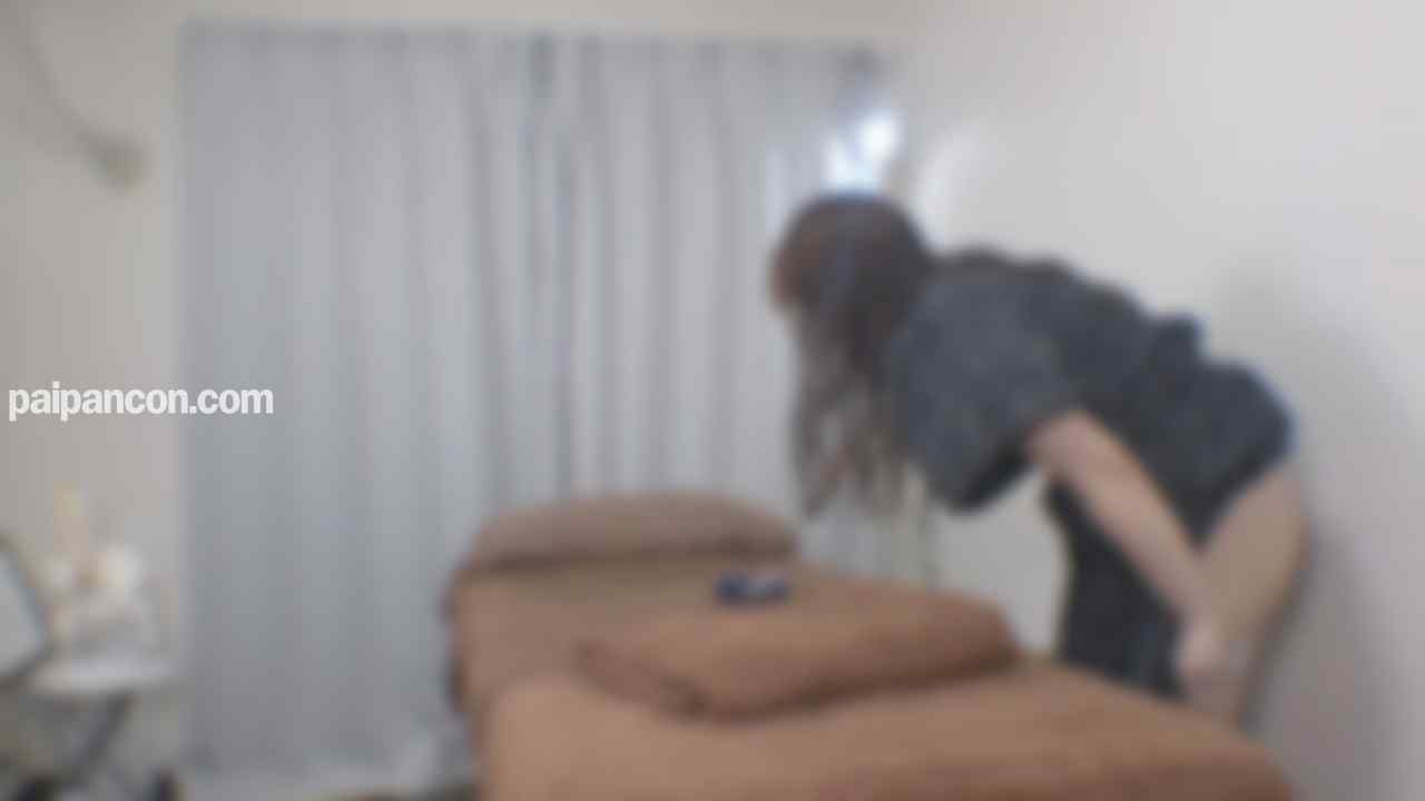 FC2-PPV-4758255 - 9/20迄半額！【無/ハメ】色白30代、初めてお付き合いされた男性と3年前に結婚されたばかりの美肌で肉感的な奥様が来店してくれました。 thumbnail_1.jpg