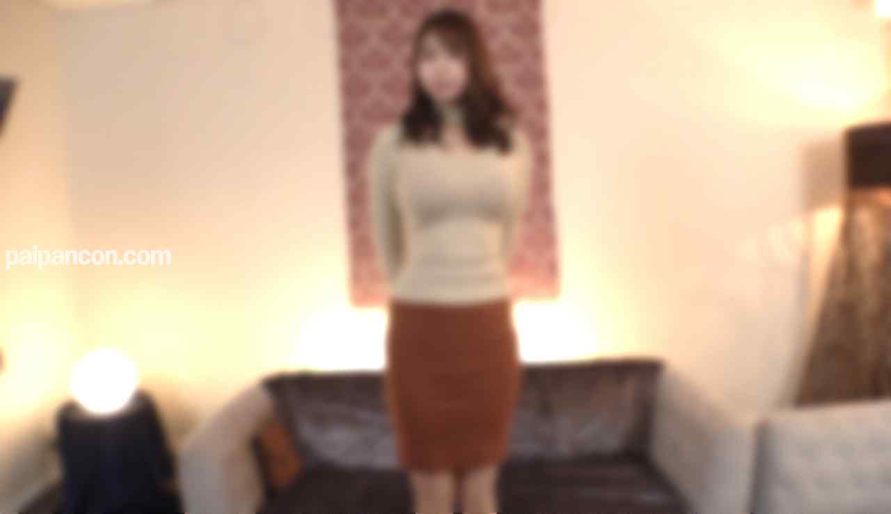 FC2-PPV-4769504 - 【初撮り/個撮】乳揺れ注意！色白天然IカップOLはるなちゃん24歳 子宮口ガン突き性交で爆乳揺らしてイキまくり♡グラマーボディに4発分の濃厚精子が注ぎ込まれる【特典:高画質原版】【本編/顔モ.無】 thumbnail_1.jpg