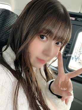 FC2-PPV-4786379 - 【FC2/伝説級のちっぱい】※数量限定※経験人数1人の美人歯科衛生士（２３）薄ピンクの超敏感な乳首に吸い付いたら割れ目がエッチな汁で洪水になりました（すず）