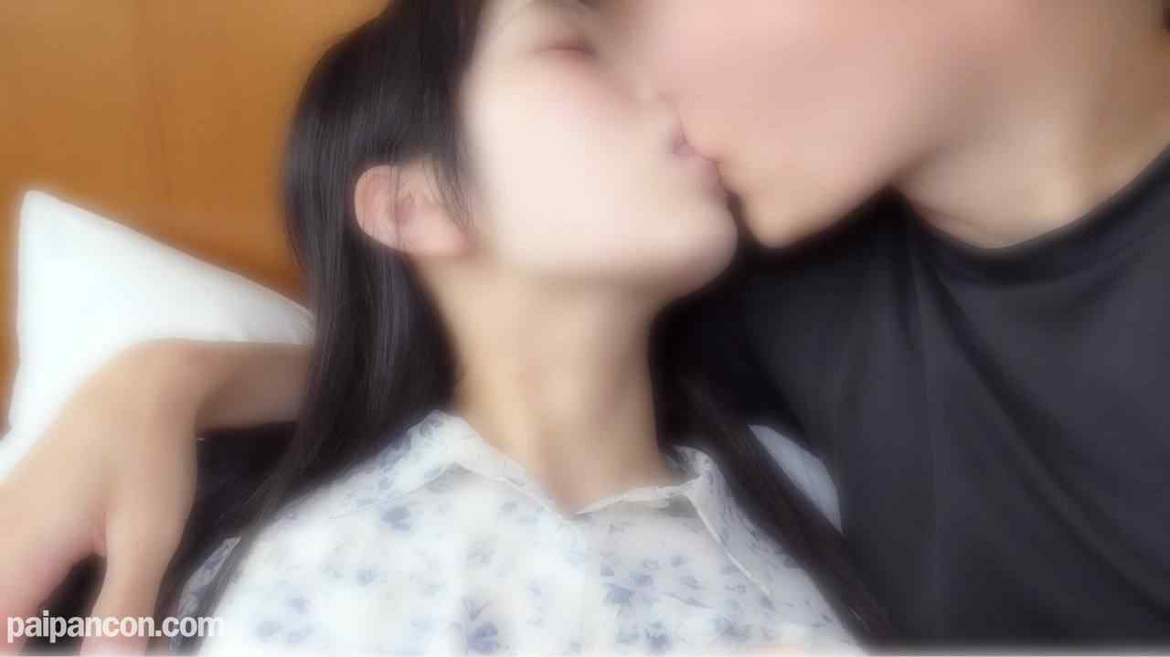 FC2-PPV-4786384 - めっちゃ可愛い！【無】【中出し】ノリが良くアイドル顔のマン毛あり美女とイチャイチャ。でもこういう美女を性欲処理にするのも好きなので中出ししてお掃除フェラ。※特典あり thumbnail_5.jpg