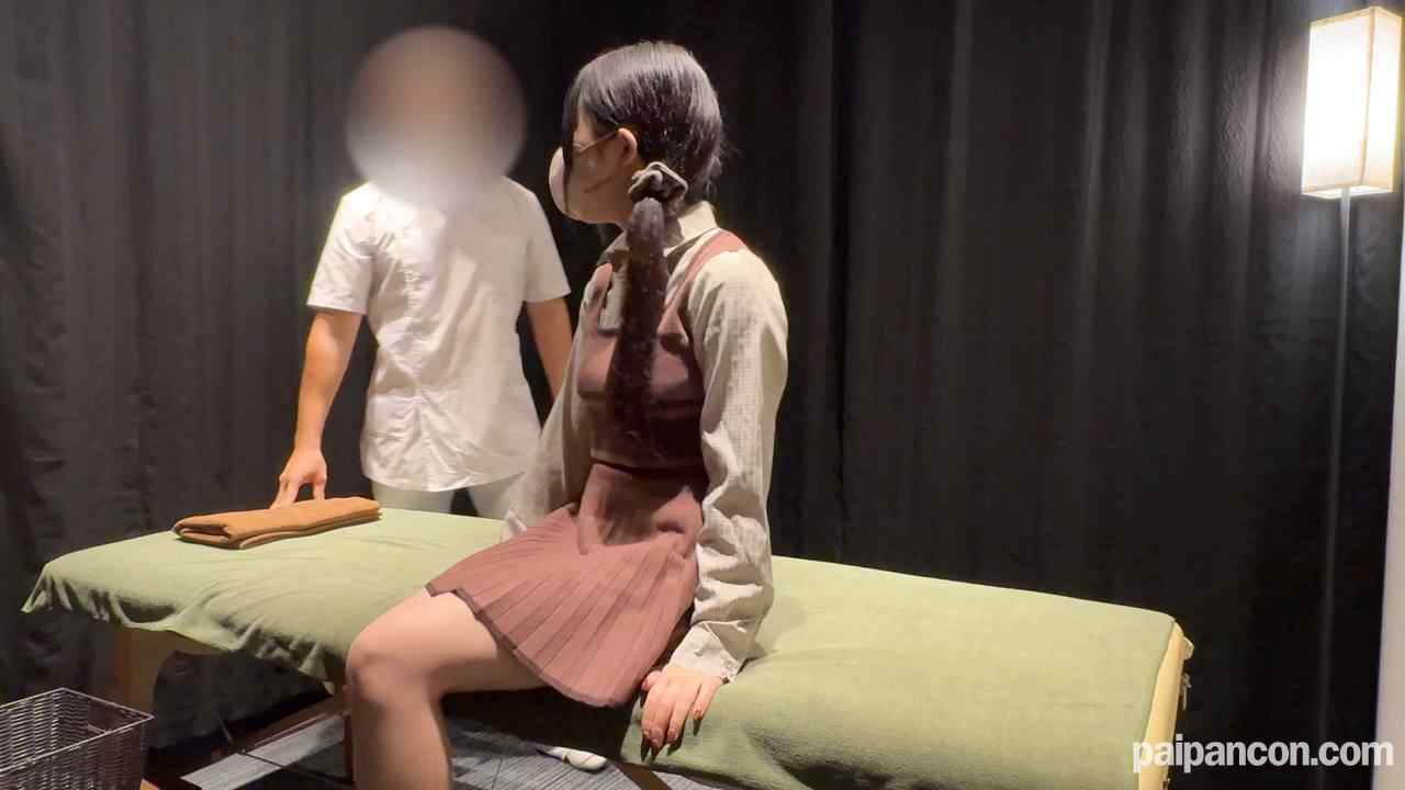 FC2-PPV-4790712 - 整体師が越えた一線 「やめて...」患者の背後から無断挿入 巨乳保育士をオイル責め 連続オーガズム thumbnail_0.jpg