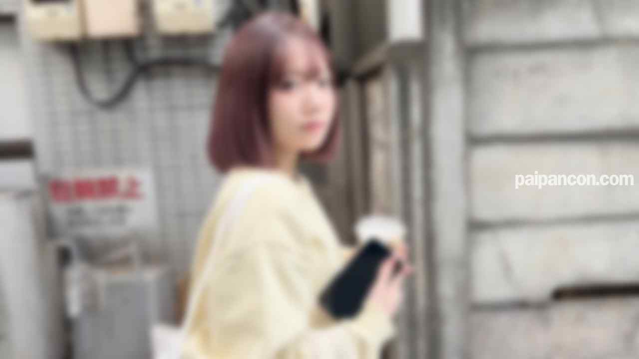 FC2-PPV-4820966 - 【16迄1290pt】小さくてアイドル資質の愛しいムスメ。「あぁイキそう…イク！」新居のベランダ前で細い腰を掴み、高速ピストンで連続イキ、喘ぎまくり。半外半中で締め付けマンコに濃厚ザーメン注ぎ込む。 thumbnail_2.jpg