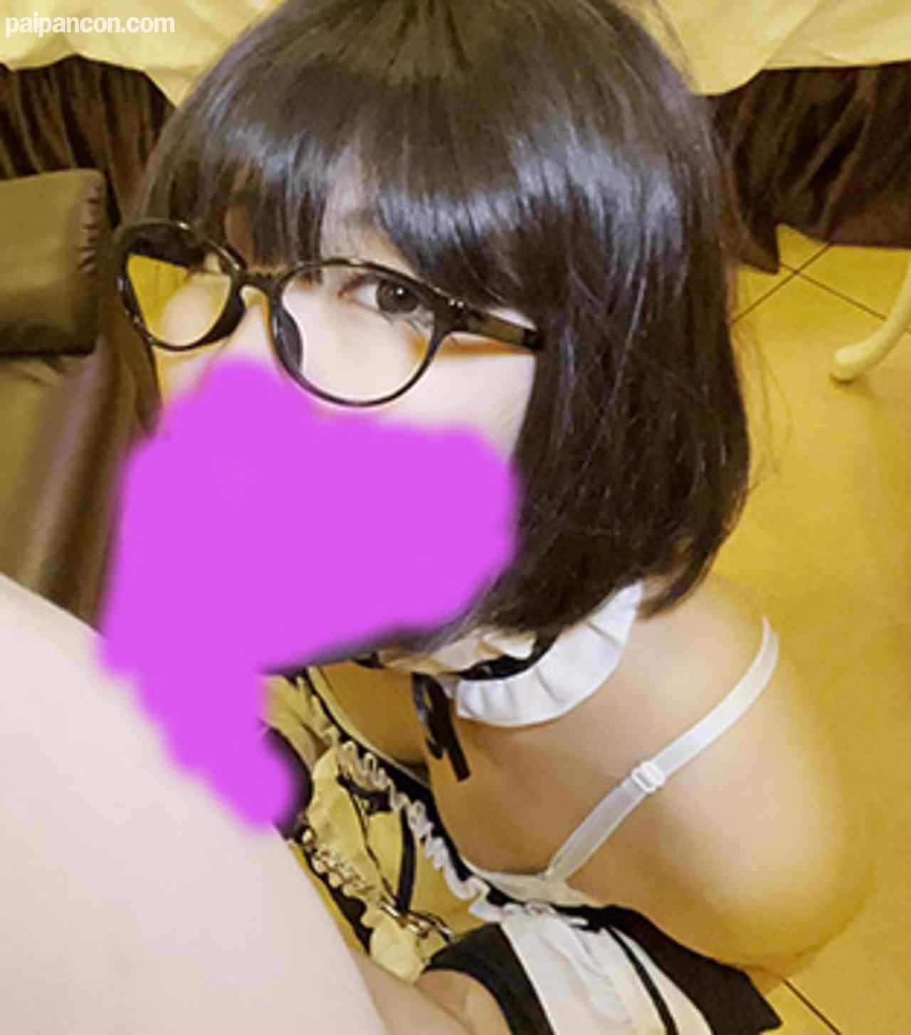 FC2-PPV-4834417 - 【第三弾】小悪魔的メガネ美女がメイド姿で生ハメ thumbnail_1.jpg