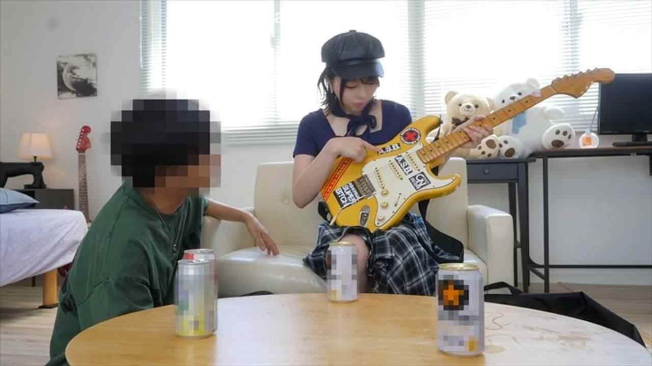 FC2-PPV-4838973 - 【マゾビッチ】都内女子パンク界隈騒然　長身超絶淫乱ギタリスト バチボコ***まくりクレイジーファック thumbnail_0.jpg