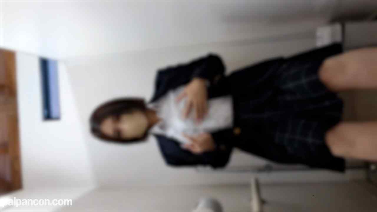 FC2-PPV-4879978 - ※凍結濃厚【初】地方現〇/系制服Ｇカップのオナニー動画。お試し価格 thumbnail_2.jpg
