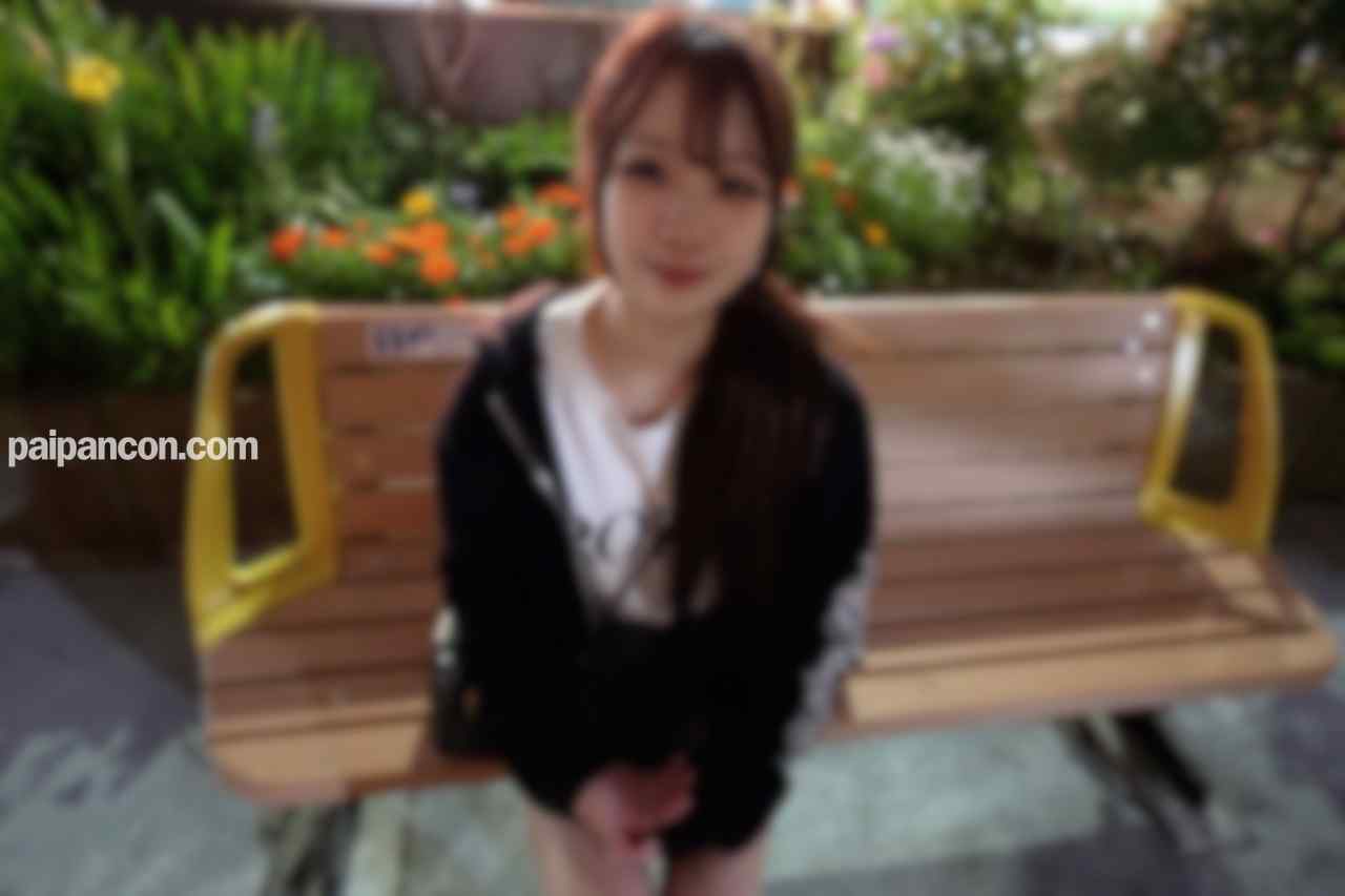 FC2-PPV-4901019 - 【初撮り】１８歳！色白の初心ガール！愛くるしいカラダはクジラ体質。中出しでフィニッシュで大満足！！ thumbnail_1.jpg