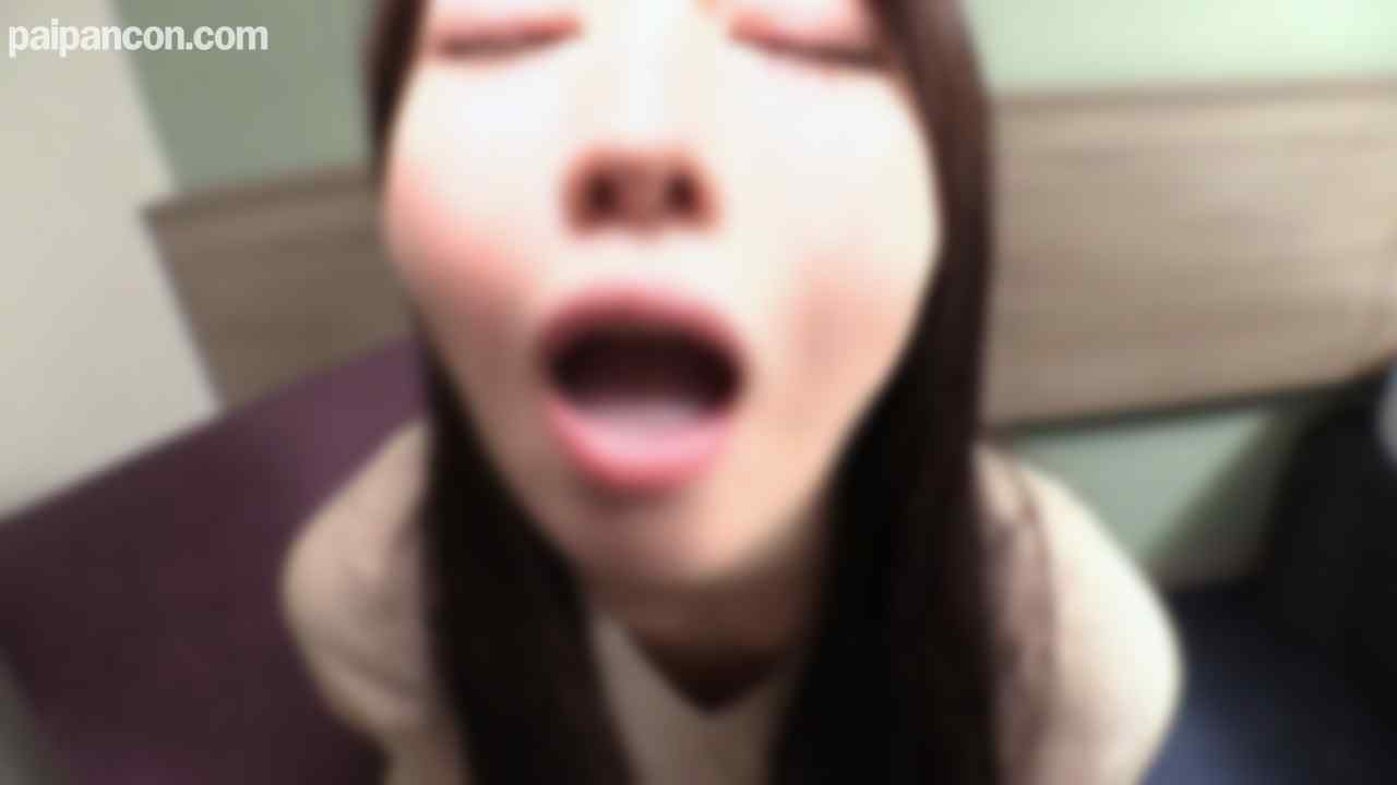 FC2-PPV-4901173 - 【二週間50%OFF】清楚系黒髪ロングJD美女 ホテルで淫乱覚醒 無碼ハメ撮り 美尻ピストン＋2回口内射精＆ごっくん thumbnail_4.jpg