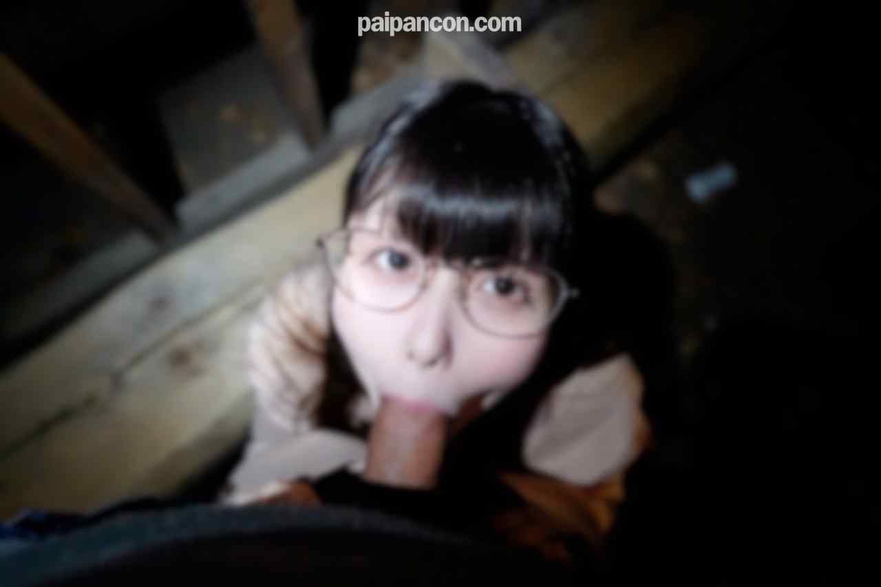 FC2-PPV-4913308 - 70％OFF【初撮り】陰キャっぽい若妻はドスケベさんでした。セックスレスに耐え切れず、外で即尺しちゃうほど欲求不満な変態妻に無責任中出し。 thumbnail_2.jpg