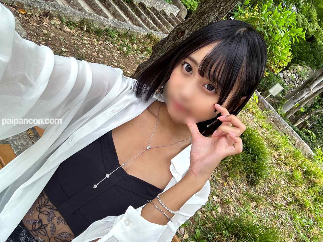 FC2-PPV-4925972 - 8頭身スーパーモデル　男の人は苦手。でも、寂しさを埋めてほしい。 thumbnail_0.jpg