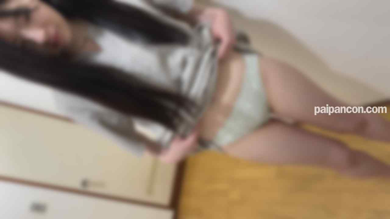 FC2-PPV-4933155 - レス2.5年の幸薄奥さん。浮気大好き貢ぎまくりで、返済不能状態へ。嫌なはずなのにあそこは大洪水 thumbnail_0.jpg