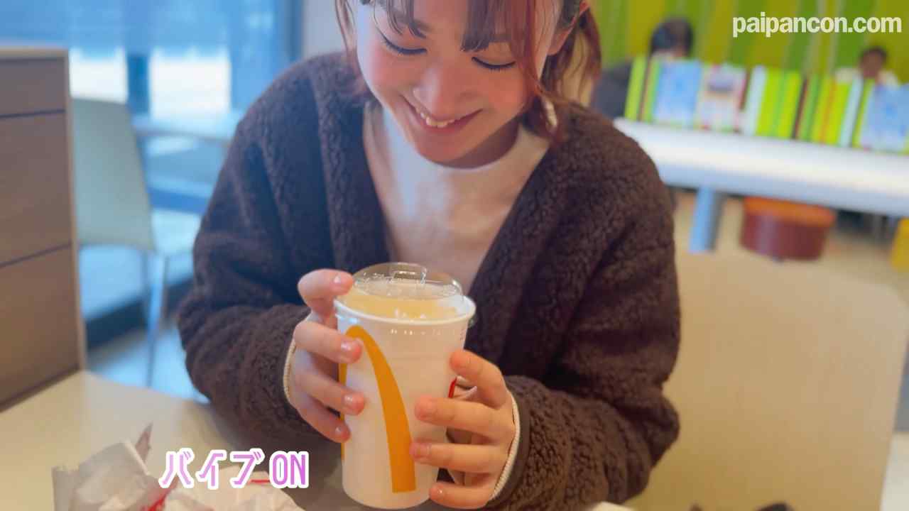FC2-PPV-4948503 - 撮影者が女子大生と付き合ってやりたい放題してます thumbnail_1.jpg